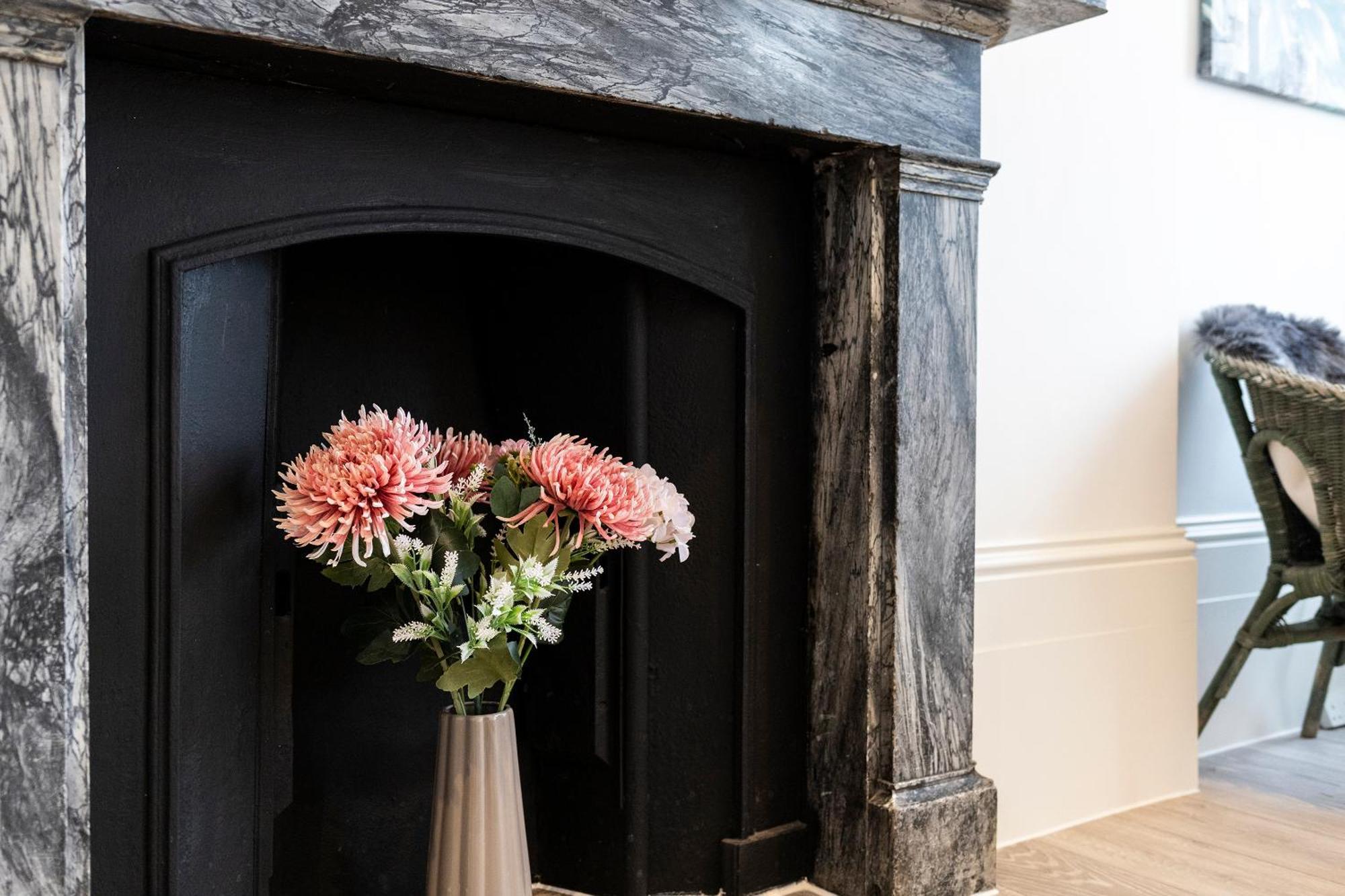 Seaside Serenity: Stylish Sea View Apartments In Herne Bay Buitenkant foto