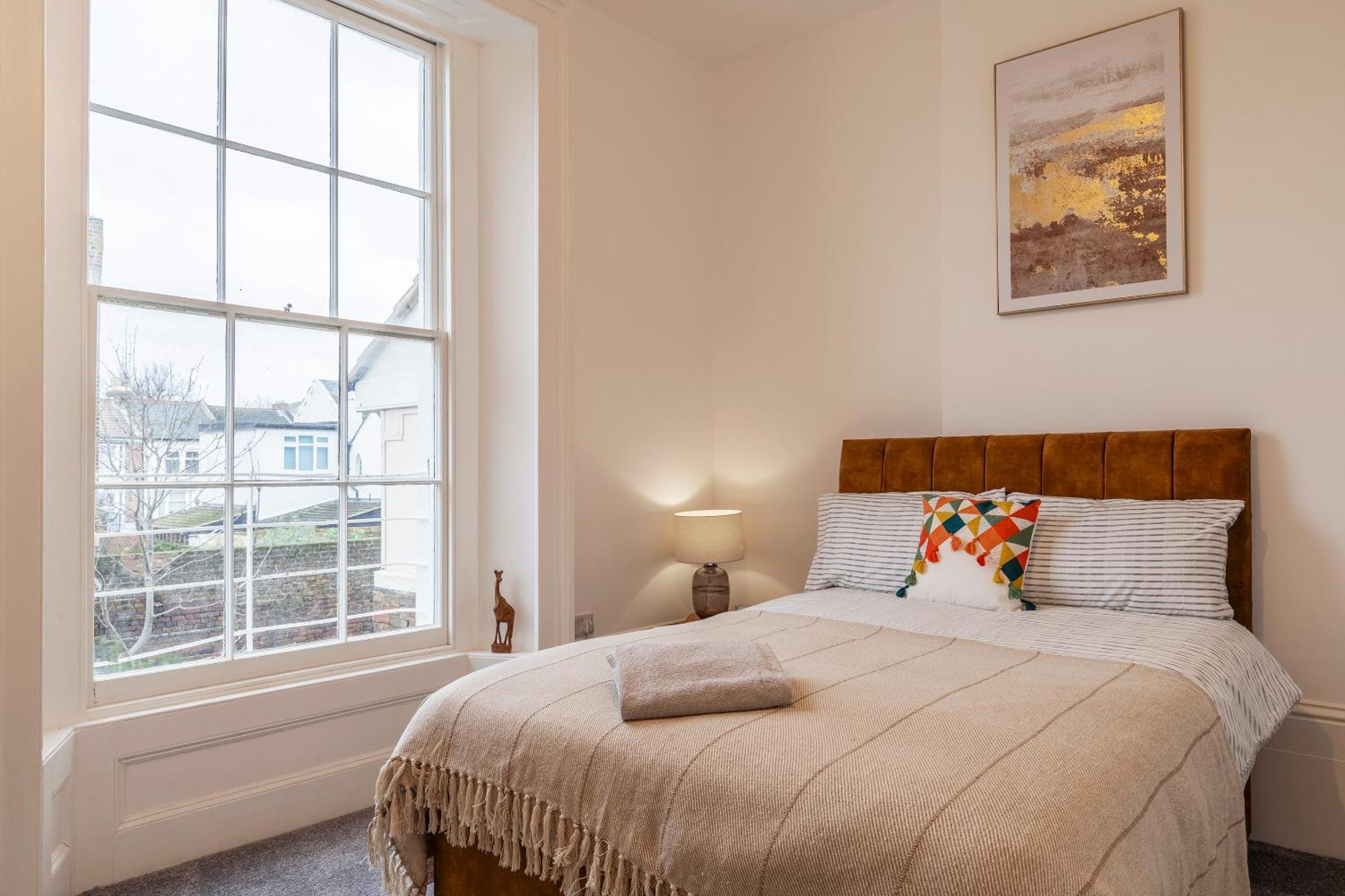 Seaside Serenity: Stylish Sea View Apartments In Herne Bay Buitenkant foto